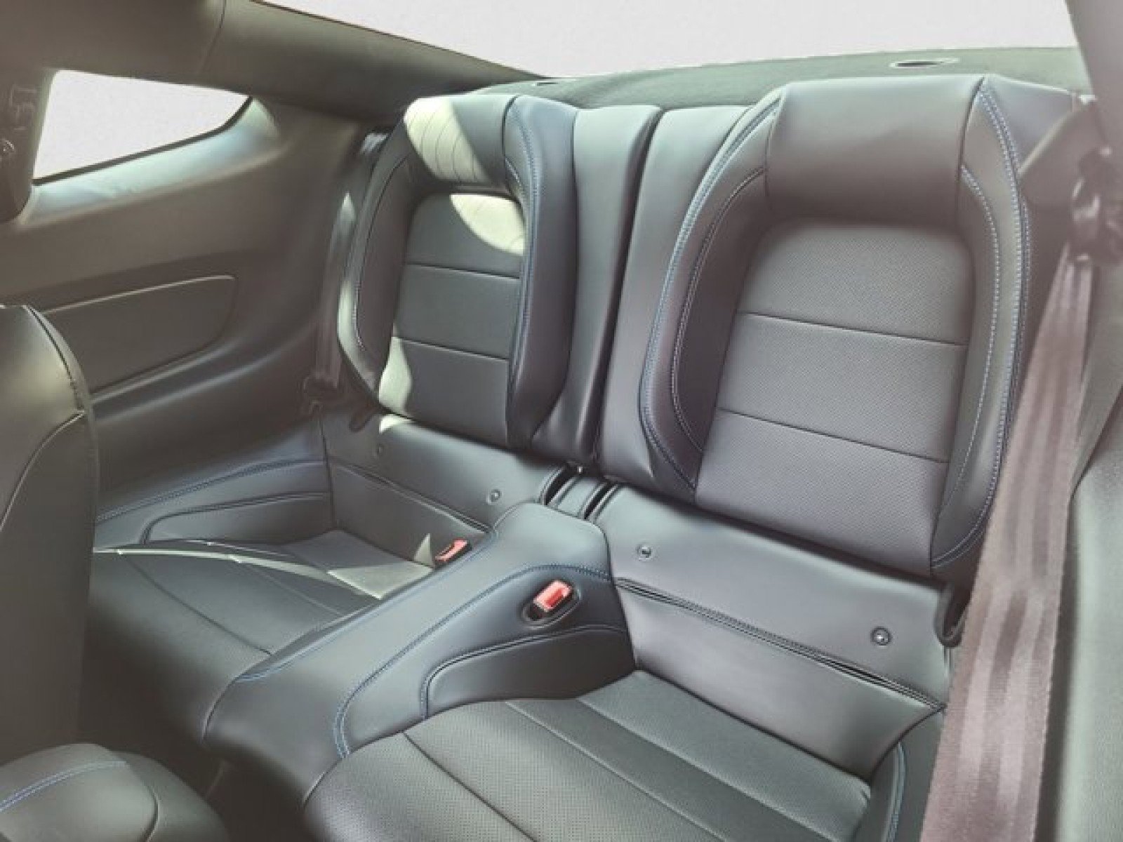 Used 2020 Ford Mustang GT Premium w/ GT Performance Package image 18