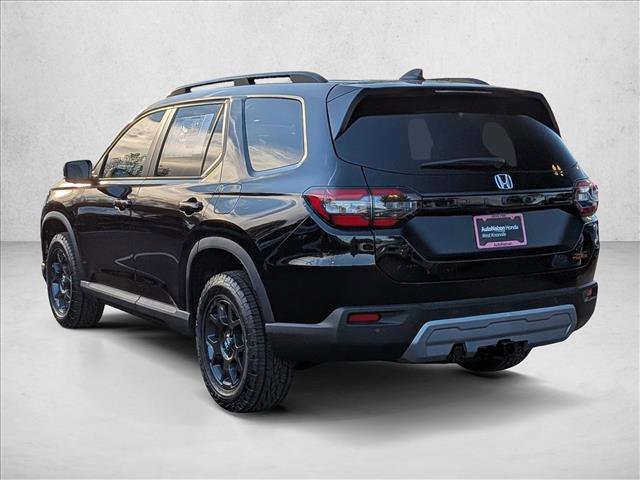New 2025 Honda Pilot TrailSport image 9