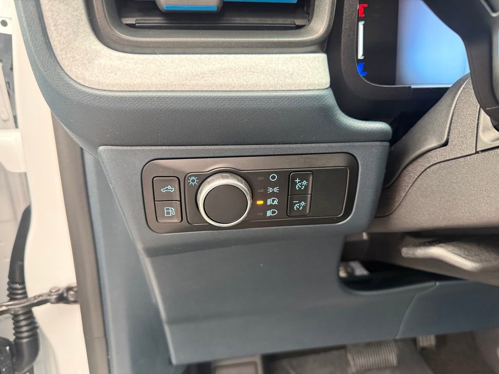 Used 2025 Ford Maverick XLT image 7