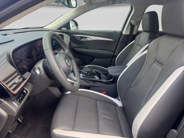 Used 2025 Buick Envision Sport Touring image 9