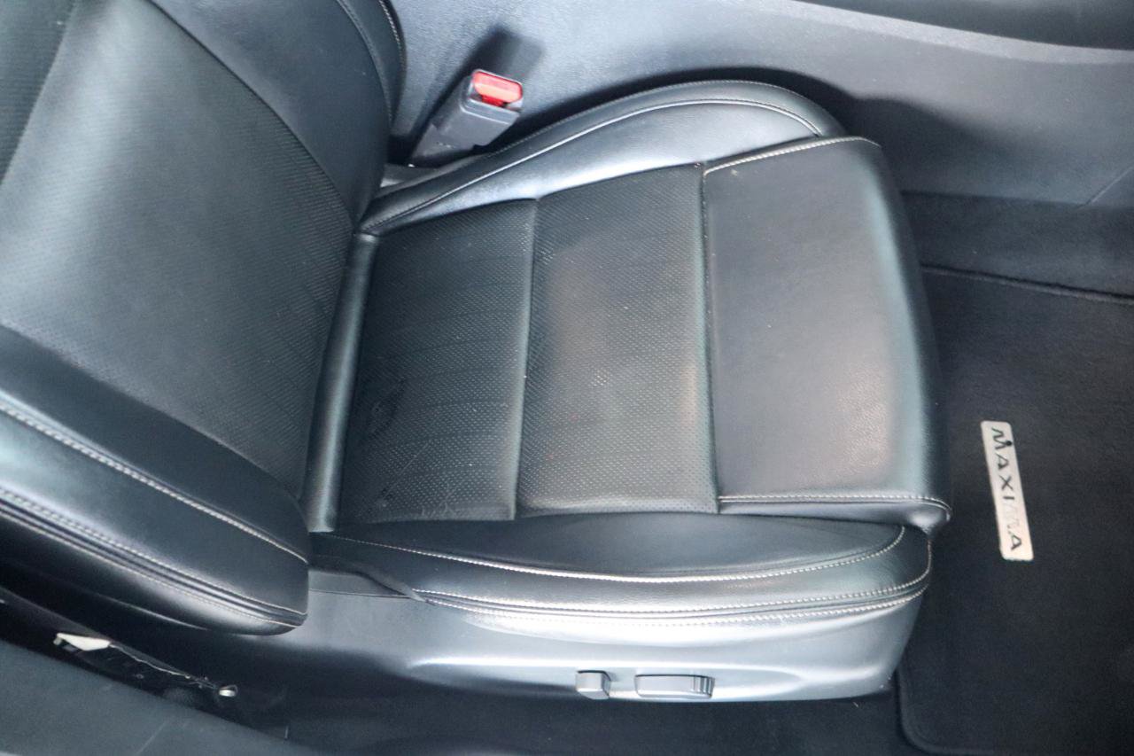 Used 2021 Nissan Maxima 3.5 SV w/ Floor Mat Group FWD image 34