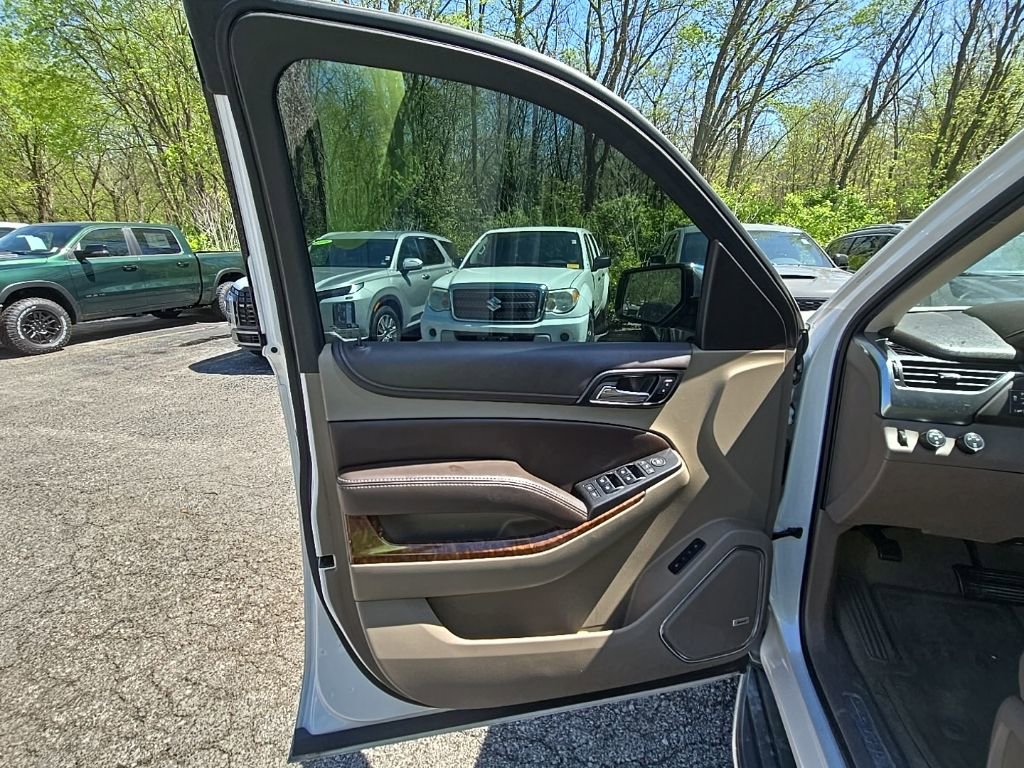 Used 2016 Chevrolet Tahoe LTZ AWD/4WD image 21