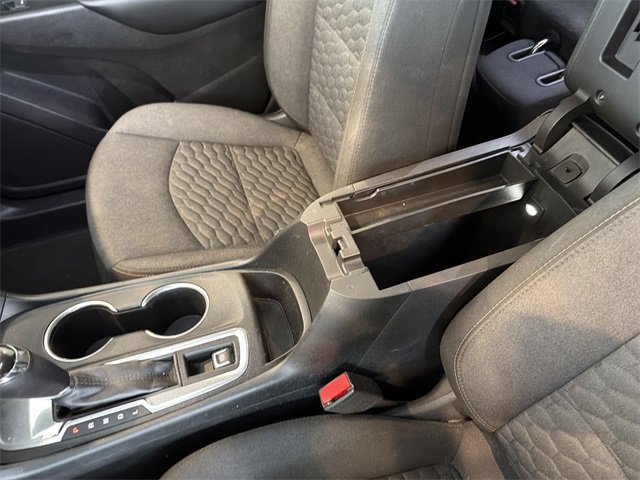 Used 2019 Chevrolet Equinox LT w/ Driver Convenience Package image 23