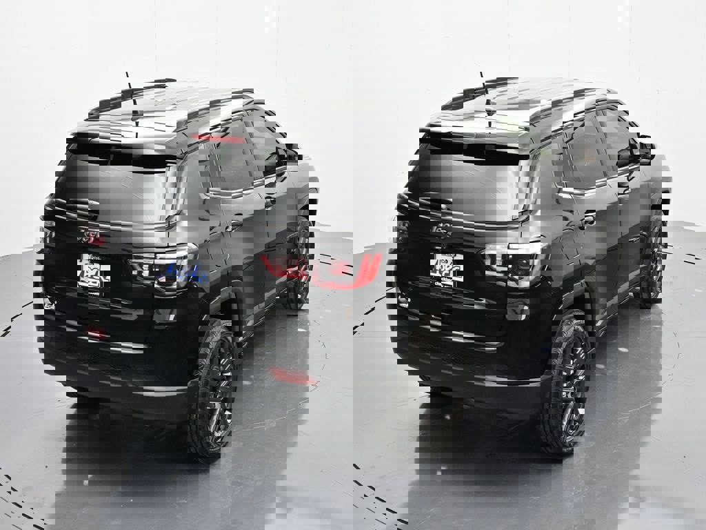 New 2026 Jeep Compass Latitude image 32