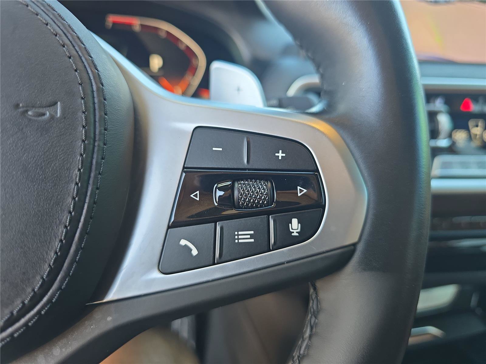 Used 2024 BMW X3 sDrive30i w/ Premium Package RWD image 22