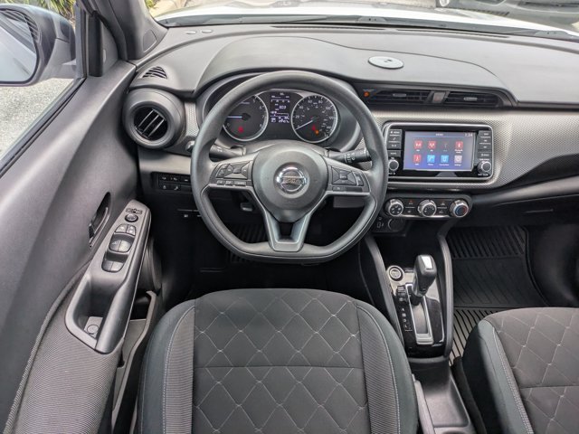 Used 2020 Nissan Kicks S FWD image 15