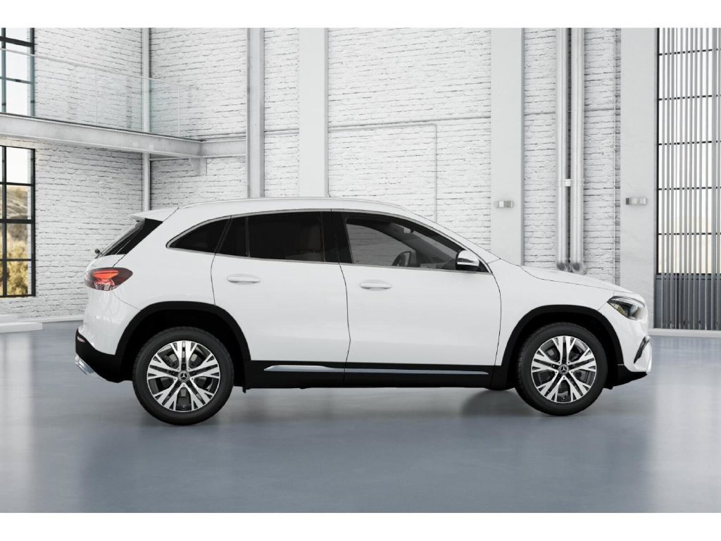 New 2026 Mercedes-Benz GLA 250 4MATIC image 17