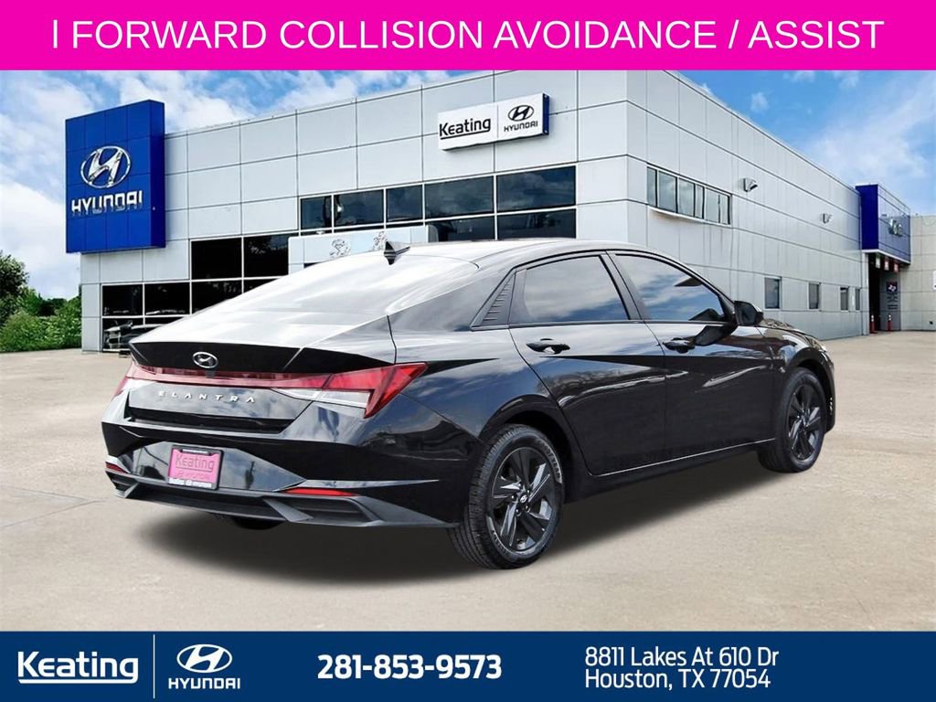Certified 2021 Hyundai Elantra SEL image 5