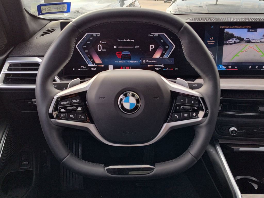 Used 2025 BMW 330i Sedan image 25