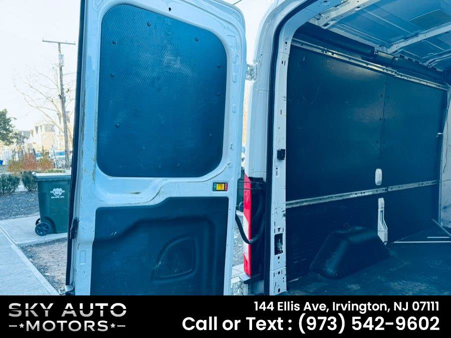 Used 2016 Ford Transit 250 130 Medium Roof w/ Interior Upgrade Package RWD image 10