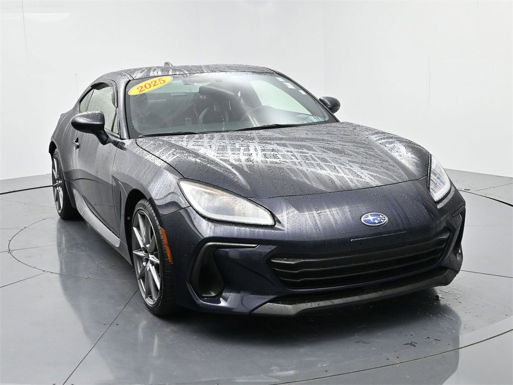 Used 2025 Subaru BRZ Limited image 2