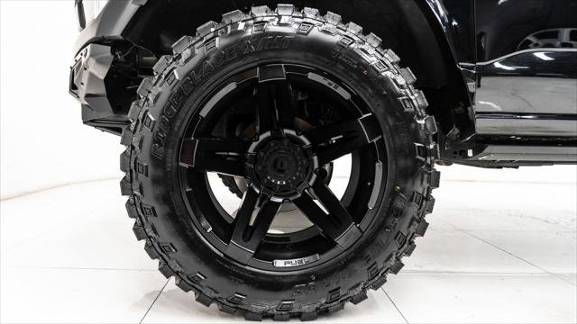 Used 2025 Ford F150 Lariat w/ Equipment Group 501A Mid image 18