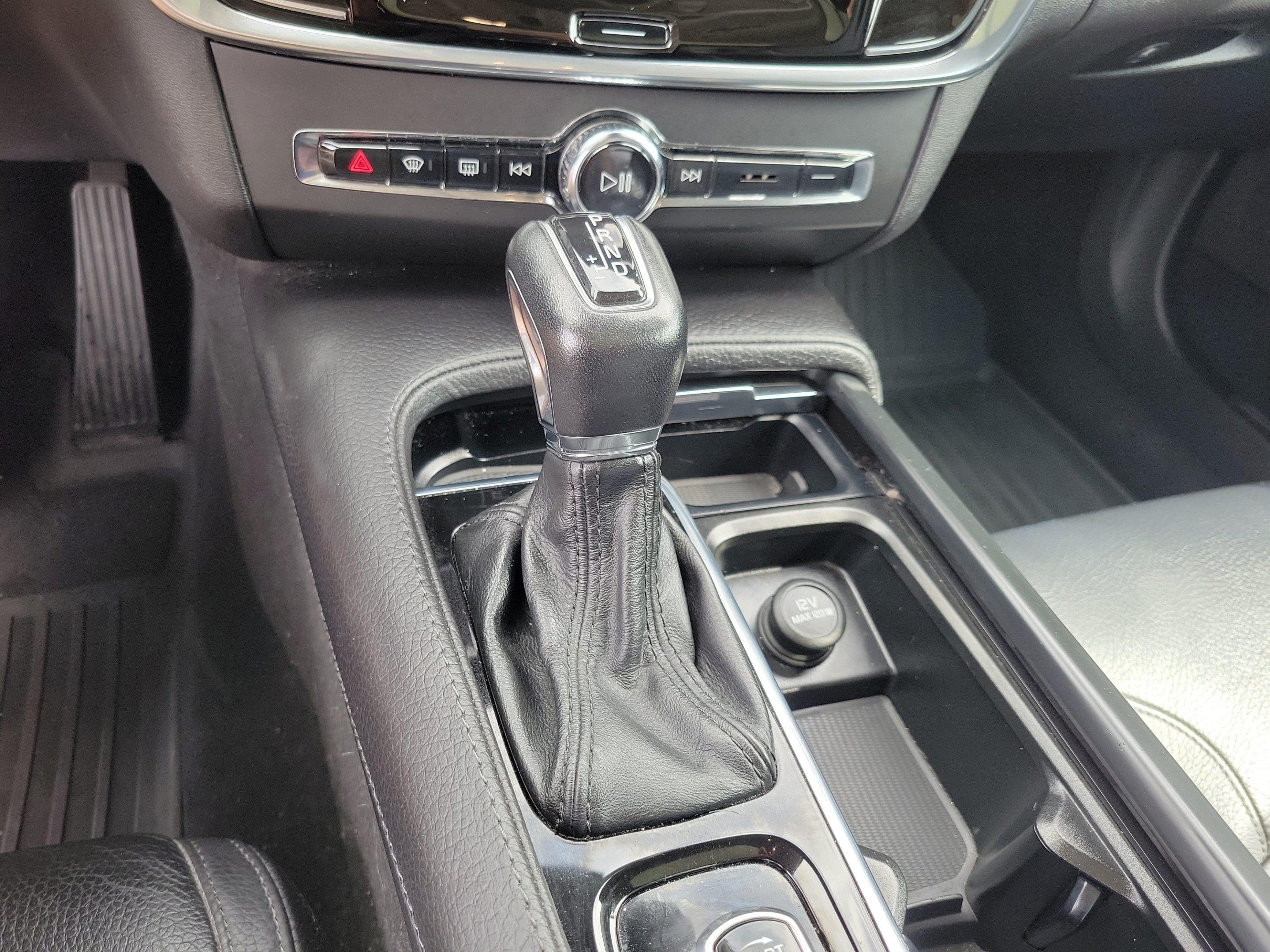 Used 2019 Volvo V90 T5 Cross Country AWD/4WD image 20