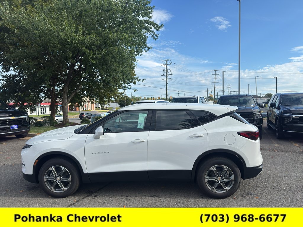 New 2026 Chevrolet Blazer LT AWD/4WD image 4