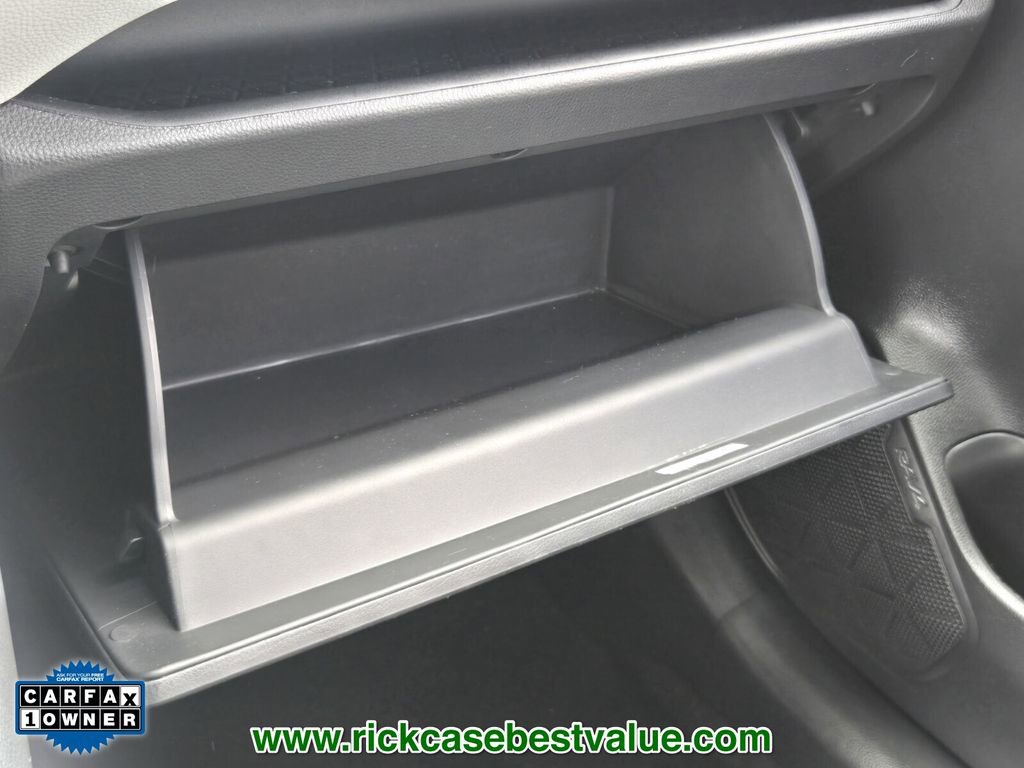 Used 2023 Toyota RAV4 XLE w/ Convenience Package image 24