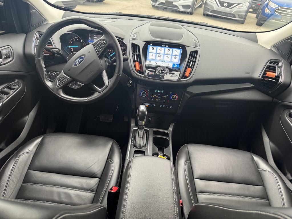 Used 2019 Ford Escape Titanium image 21