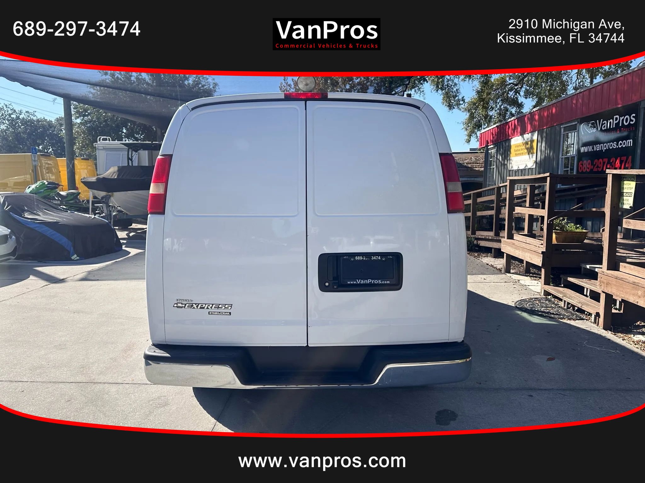 Used 2014 Chevrolet Express 3500 Extended image 4