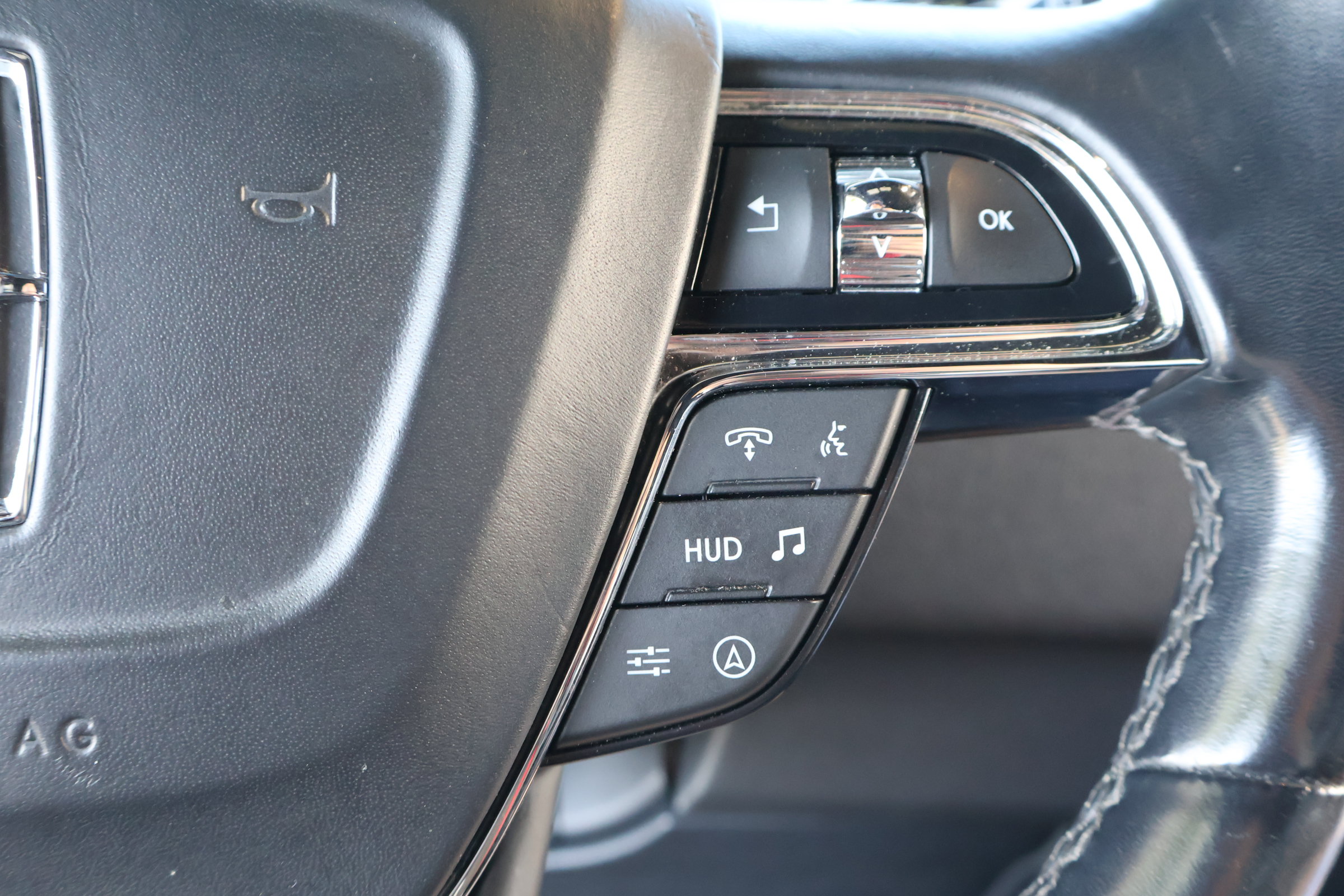 Used 2022 Lincoln Navigator Reserve RWD image 29