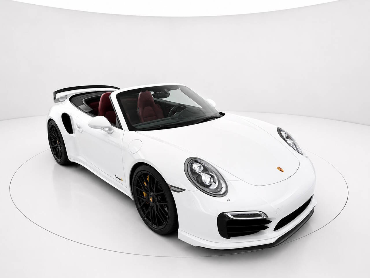 Used 2015 Porsche 911 Turbo S AWD/4WD image 4