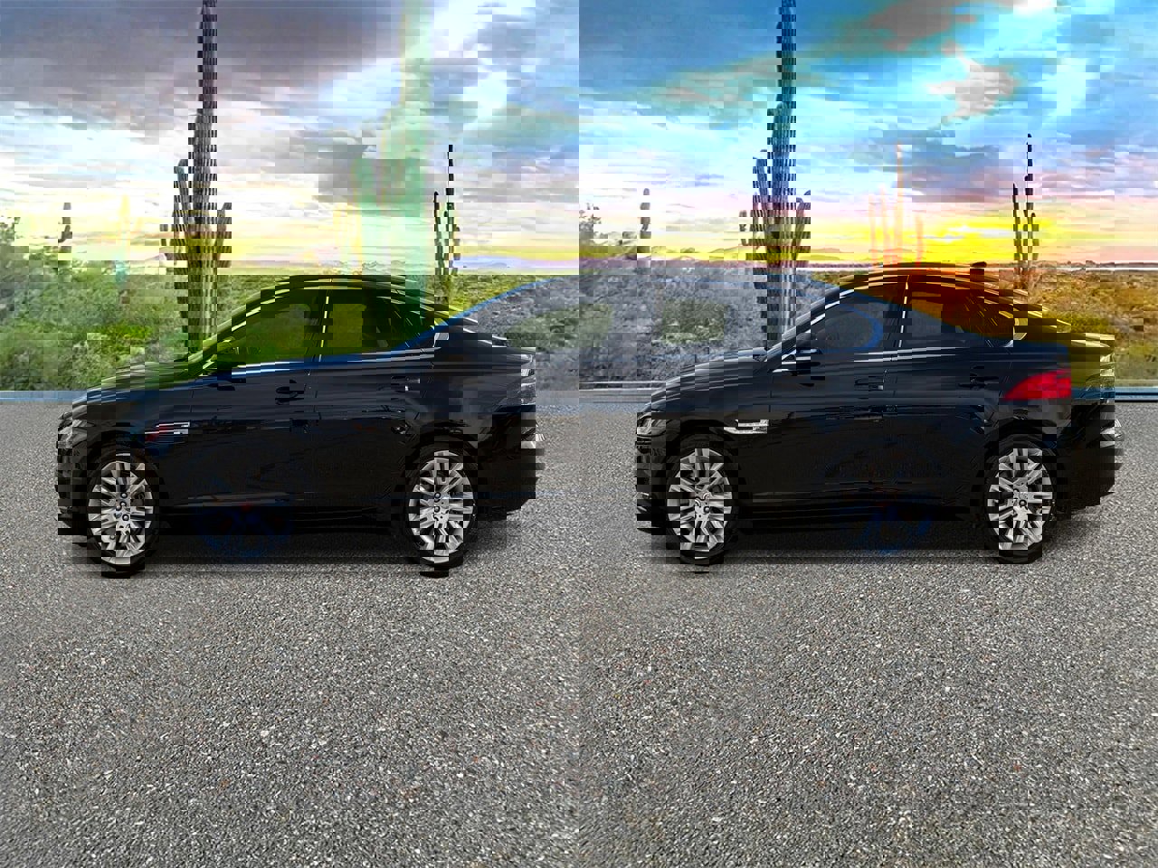 Used 2017 Jaguar XF Premium image 7