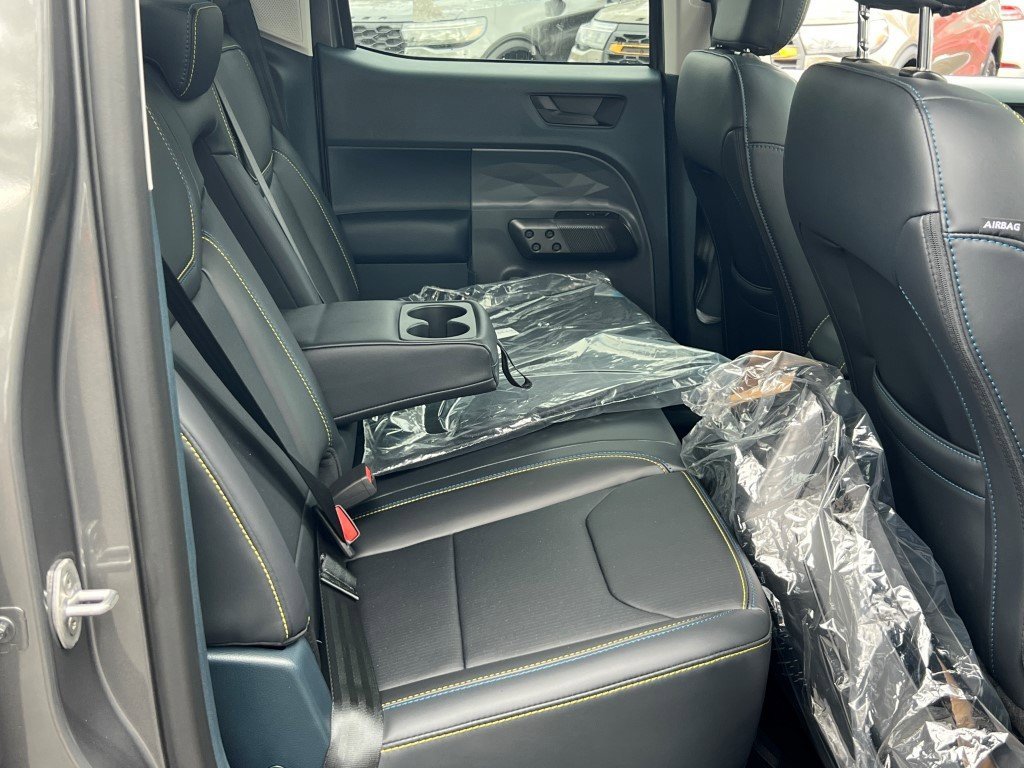 New 2026 Ford Maverick Lobo image 12