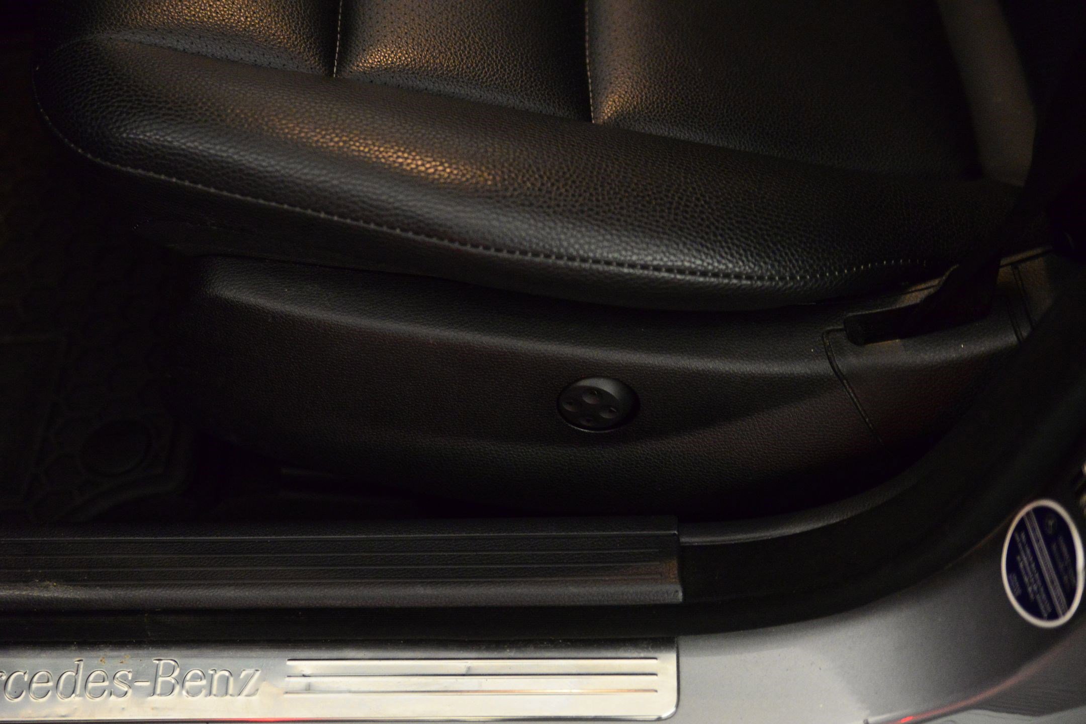 Used 2013 Mercedes-Benz C 300 C 300 Sport image 25