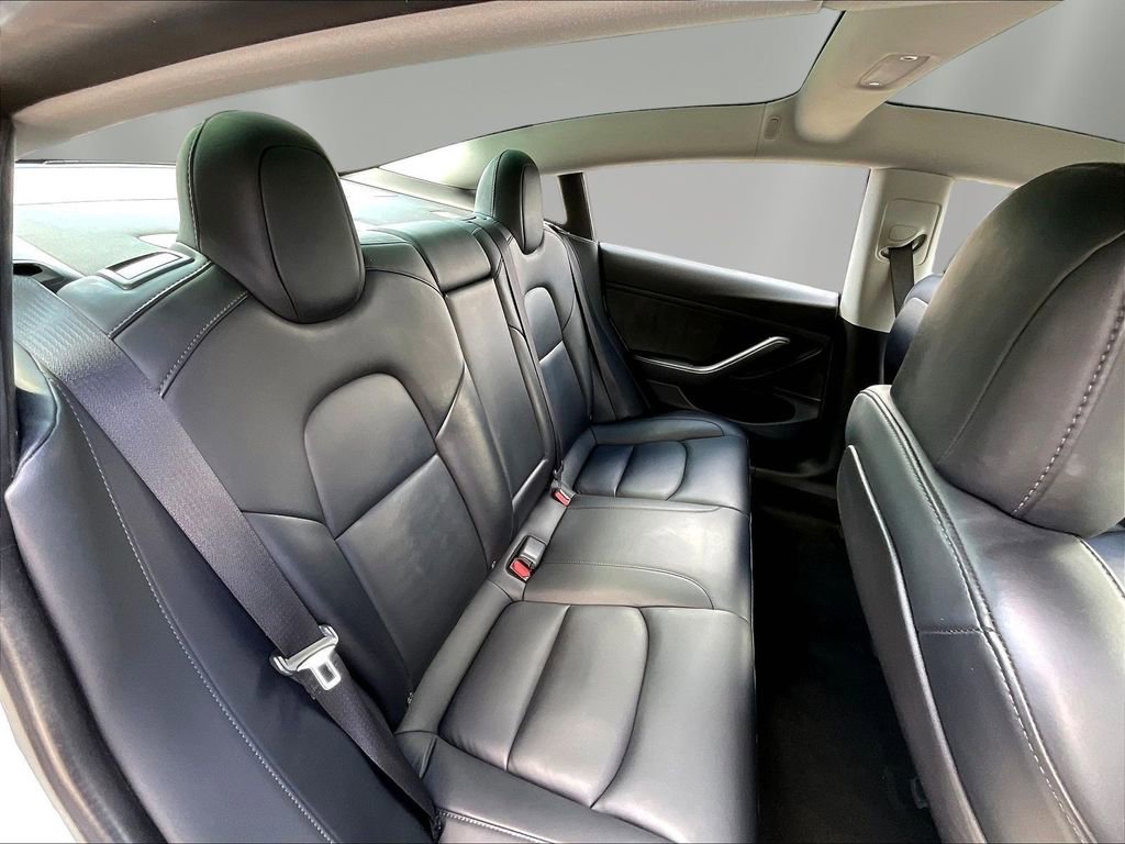 Used 2020 Tesla Model 3 Long Range AWD/4WD image 23