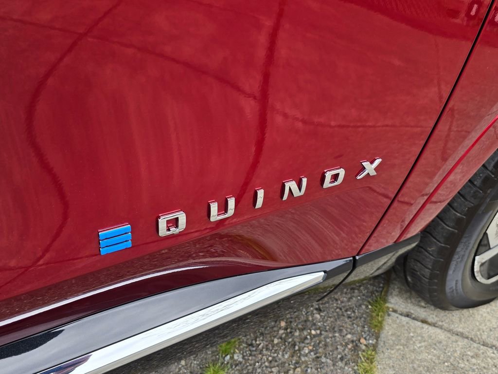Used 2025 Chevrolet Equinox EV LT w/ Convenience Package FWD image 10