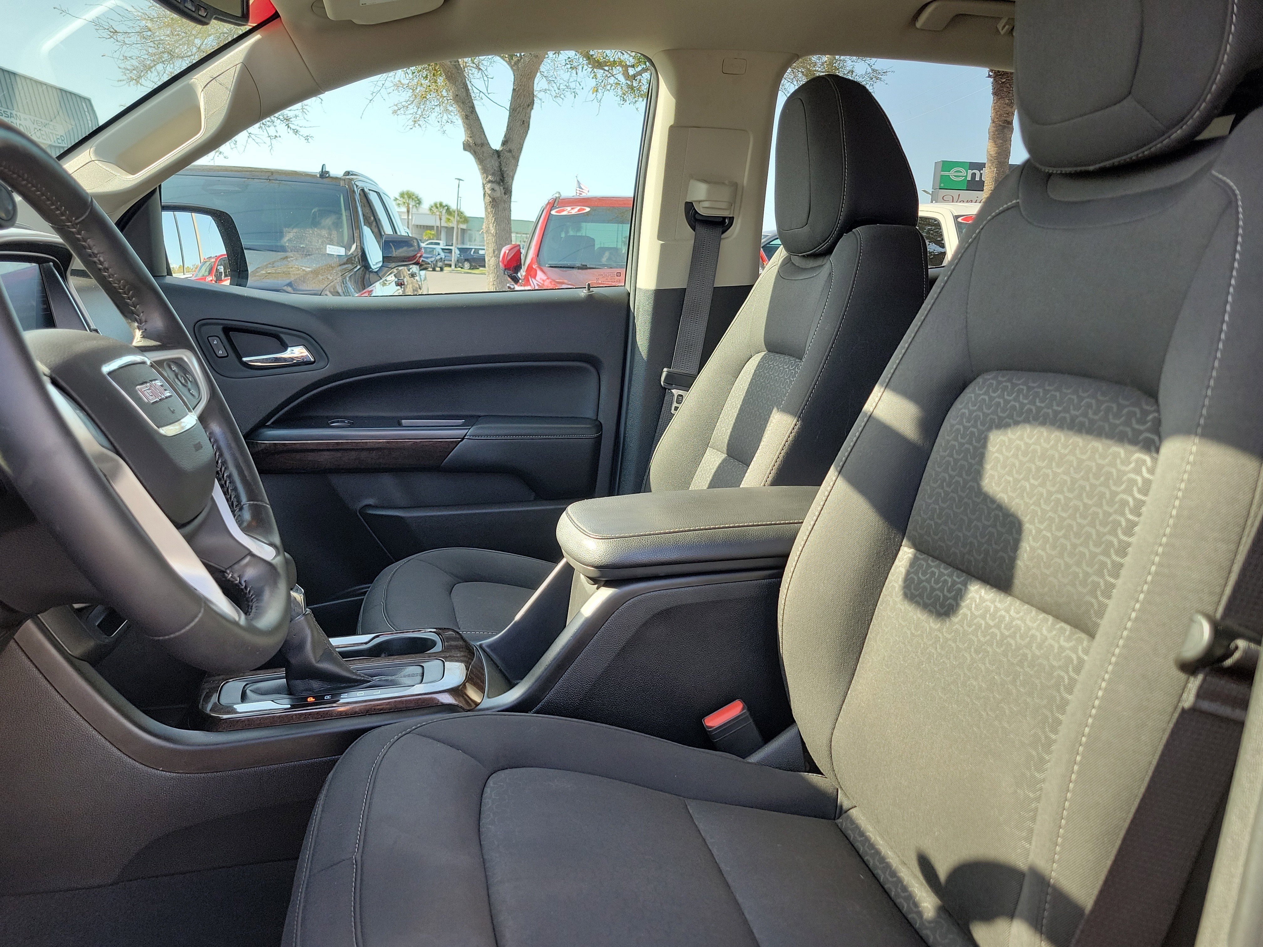 Used 2022 GMC Canyon Elevation image 19