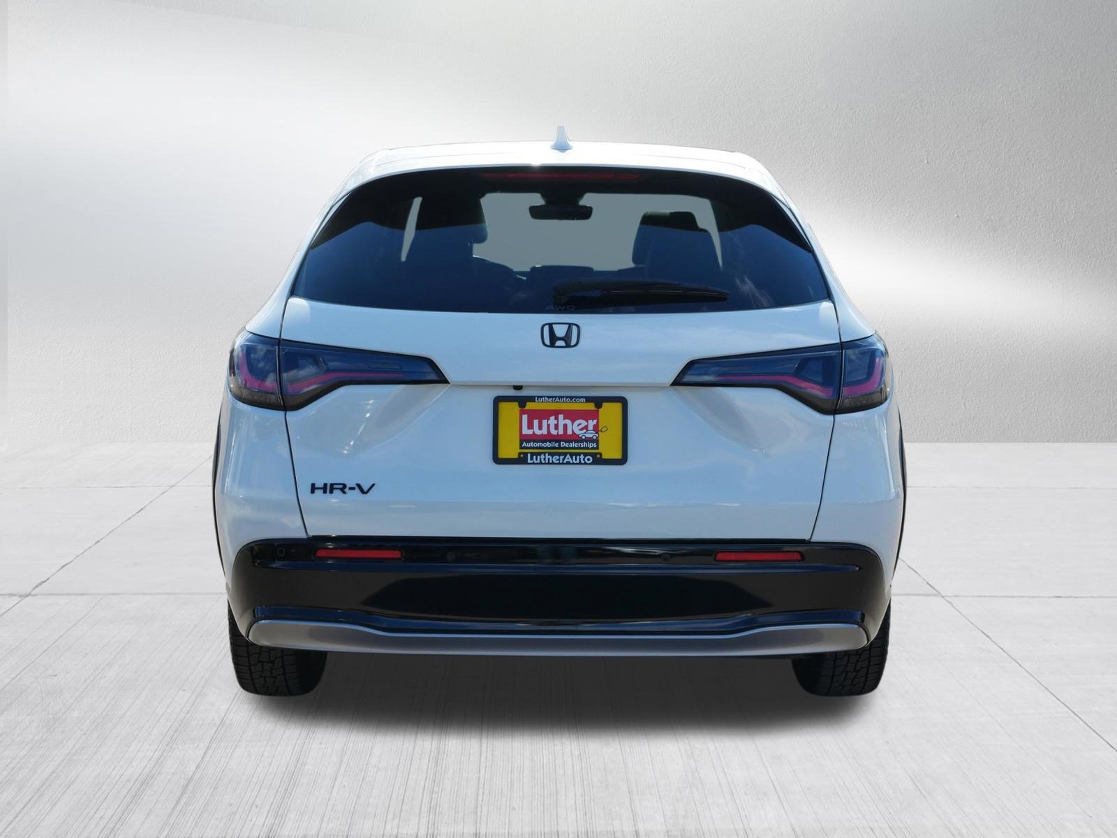 Used 2024 Honda HR-V EX-L image 6