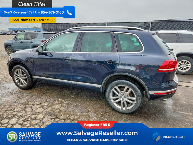 Used 2016 Volkswagen Touareg VR6 AWD/4WD image 3