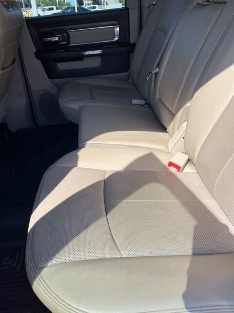 Used 2019 RAM 1500 Laramie w/ Convenience Group image 10