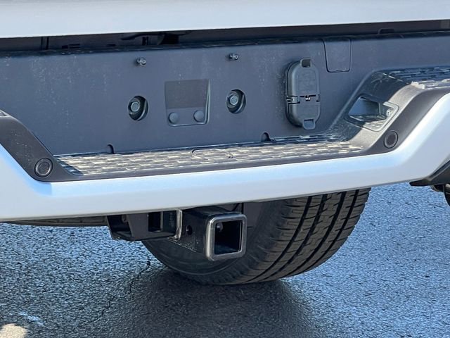 New 2026 RAM 1500 4x4 Crew Cab image 7