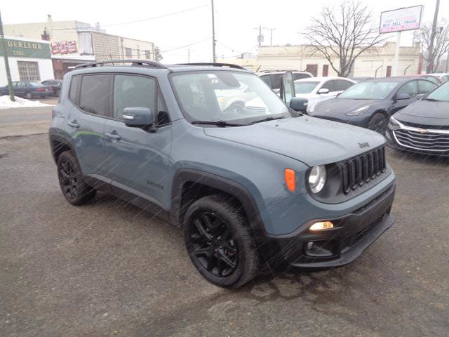 Used 2017 Jeep Renegade Altitude image 23