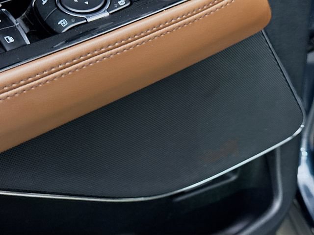Used 2023 Lincoln Aviator Reserve RWD image 19