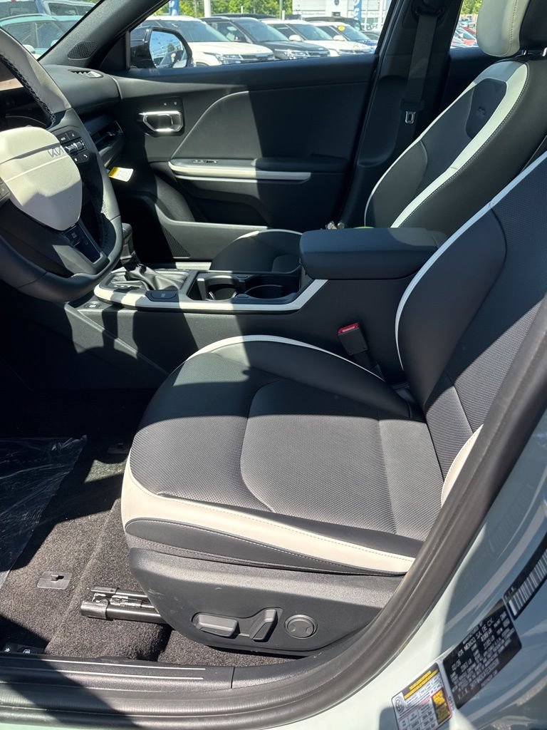 New 2026 Kia K4 GT-Line Turbo FWD image 9
