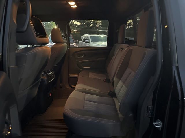Used 2023 Nissan Titan SV w/ SV Convenience Package AWD/4WD image 10