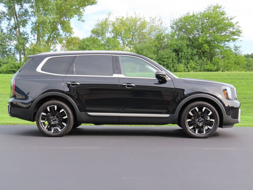 Certified 2024 Kia Telluride SX Prestige AWD/4WD image 2