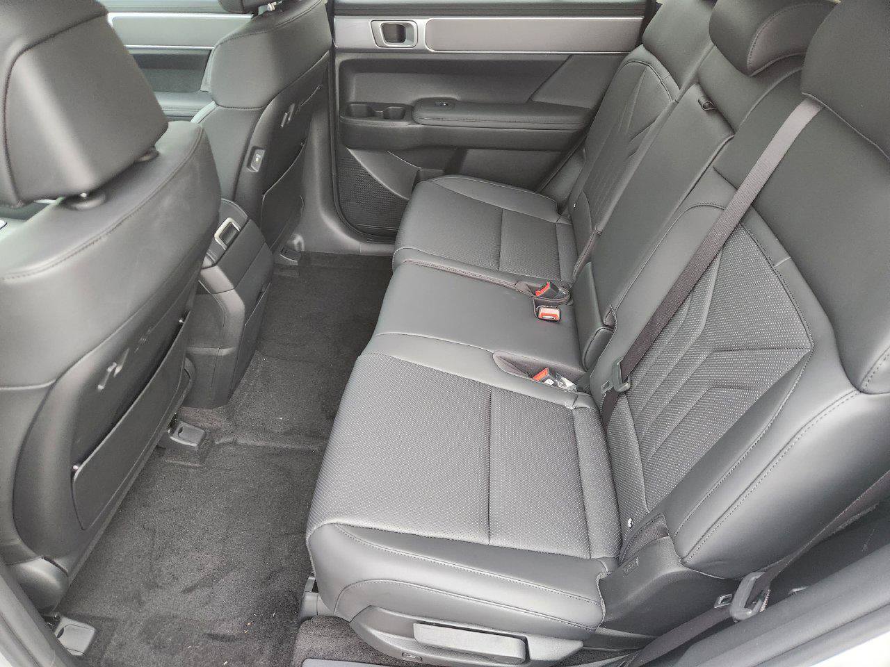 New 2026 Hyundai Santa Fe SEL FWD image 28