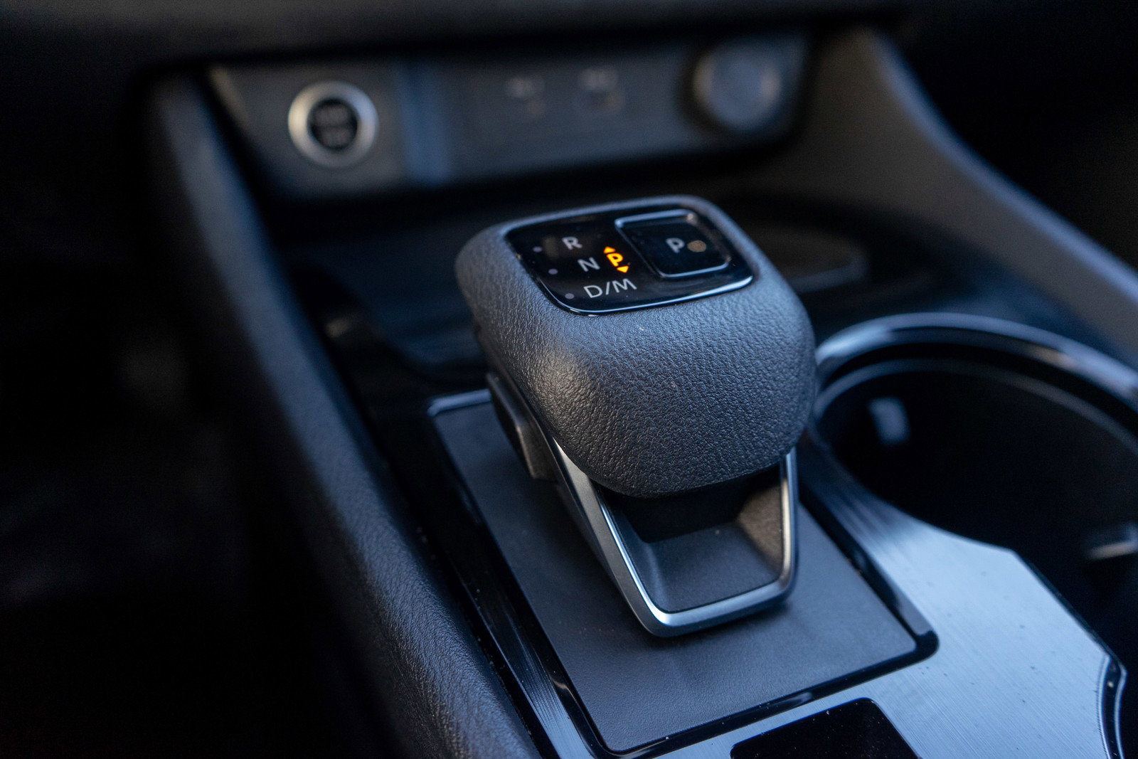 Used 2023 Nissan Rogue SV image 19