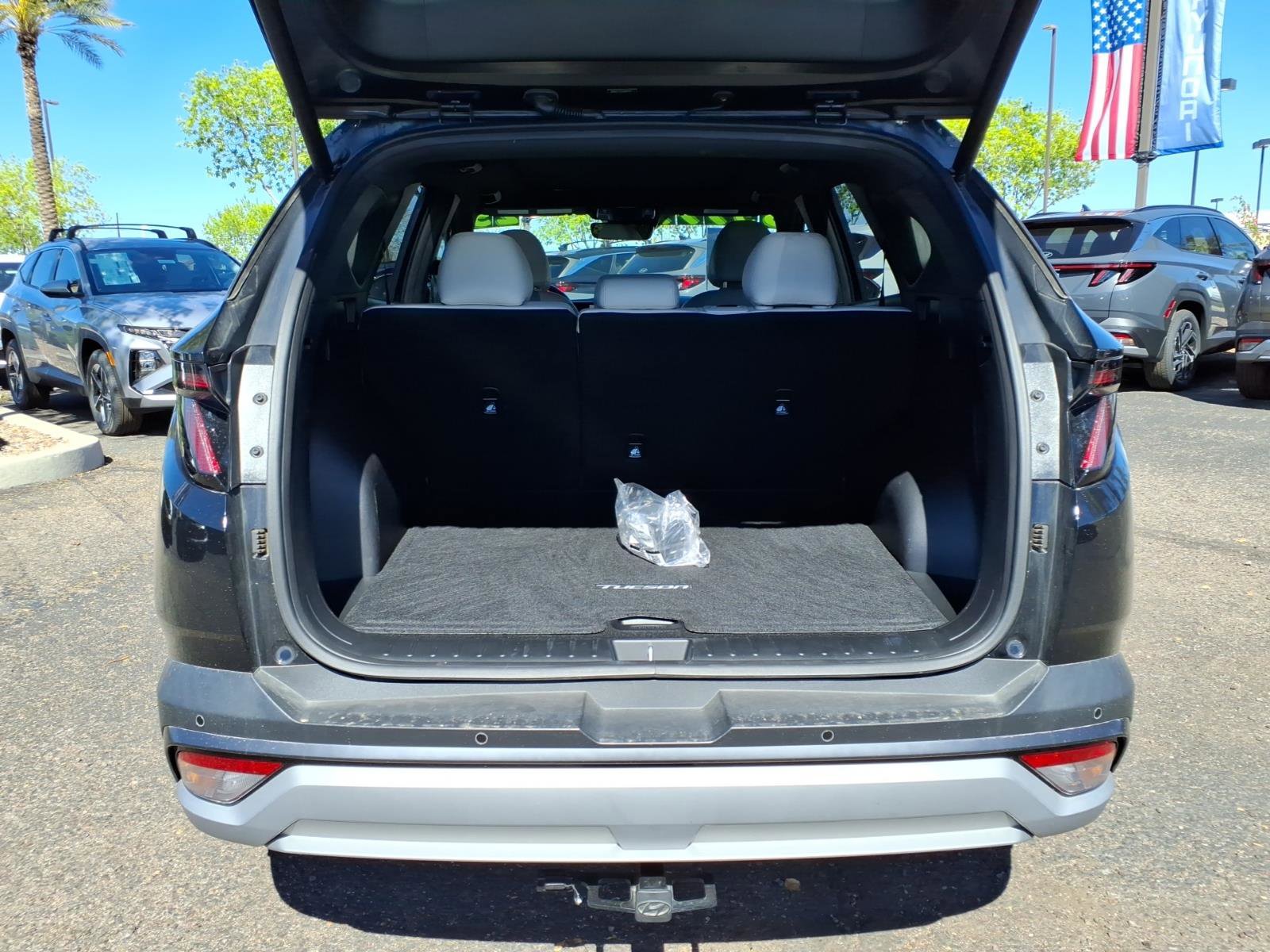 Certified 2025 Hyundai Tucson Limited image 10