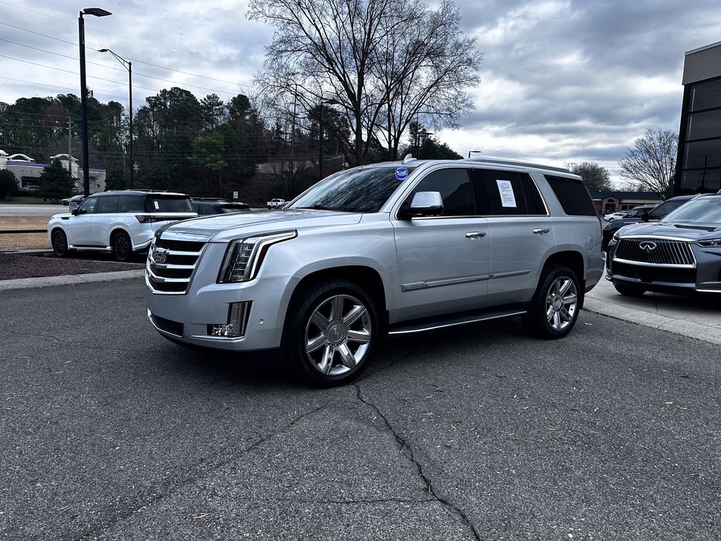 Used 2020 Cadillac Escalade Luxury image 5