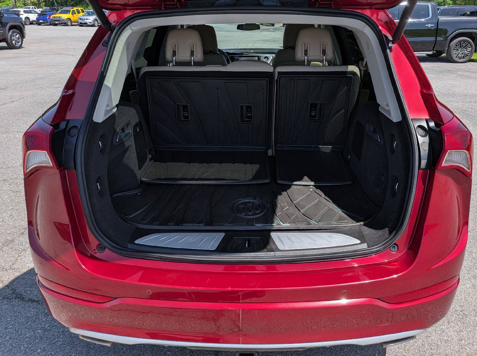 Used 2019 Buick Envision Premium w/ Driver Confidence Package AWD/4WD image 10