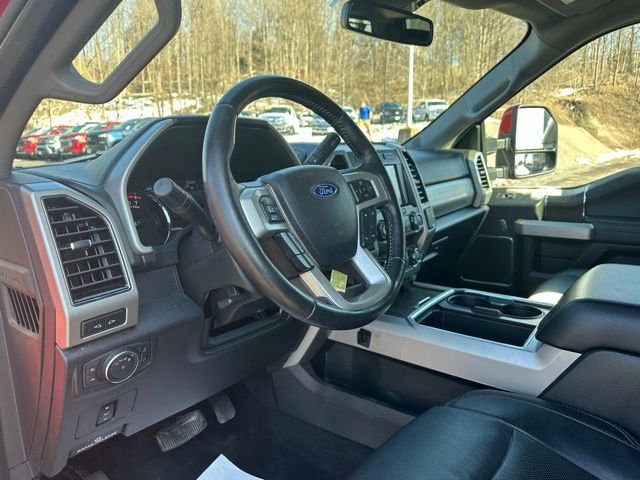 Used 2020 Ford F350 Lariat w/ Snow Plow/Camper Package image 23