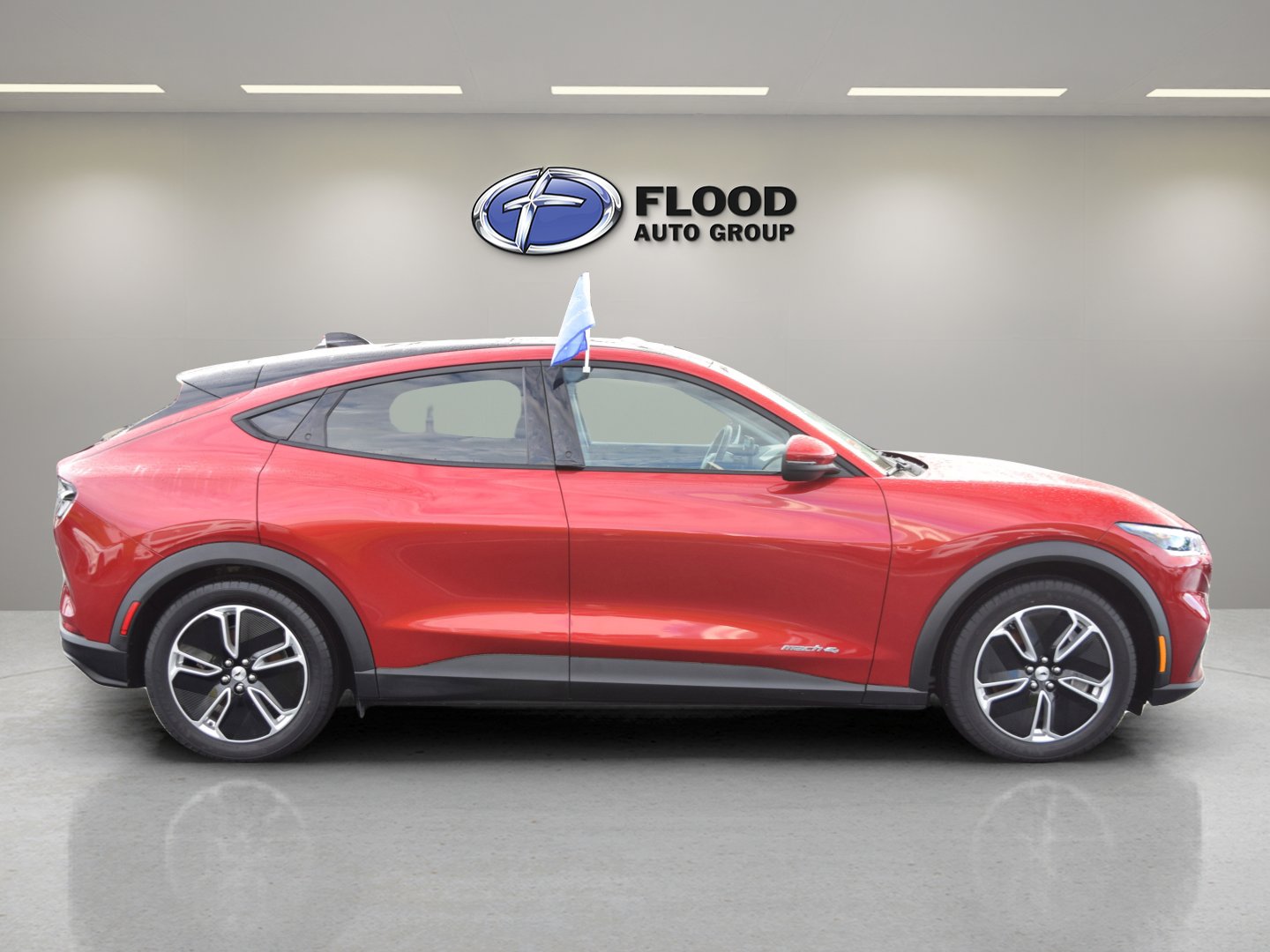 Certified 2021 Ford Mustang Mach-E Select w/ Comfort/Appearance Package image 3