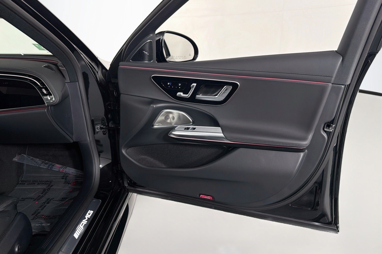 New 2026 Mercedes-Benz E 53 AMG e 4MATIC Sedan image 23