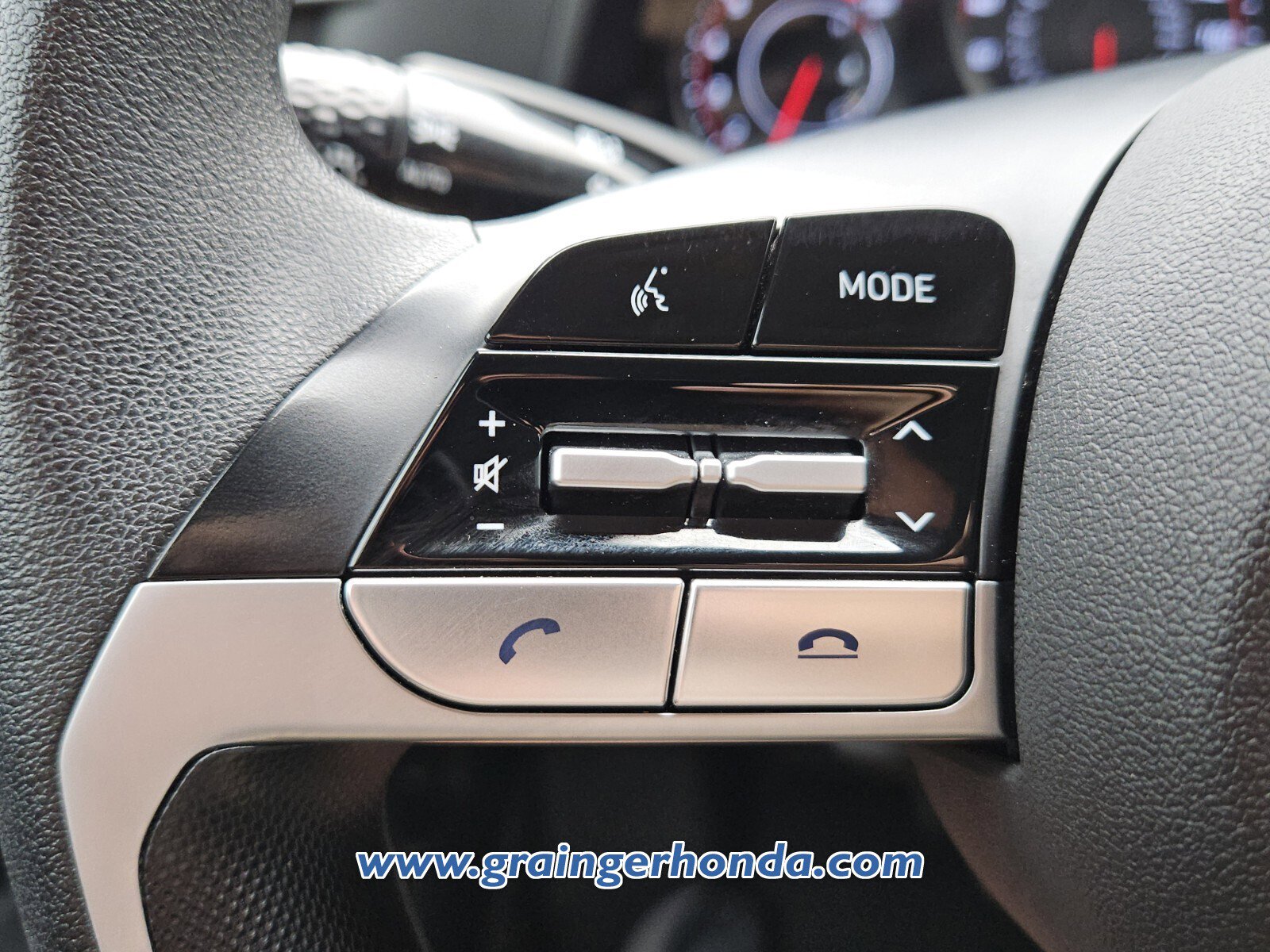 Used 2021 Hyundai Elantra SEL FWD image 19