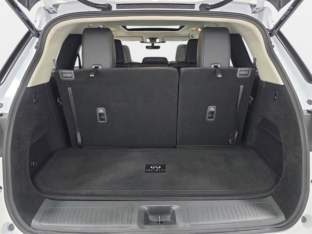 Certified 2026 INFINITI QX60 Luxe w/ Cargo Package image 32