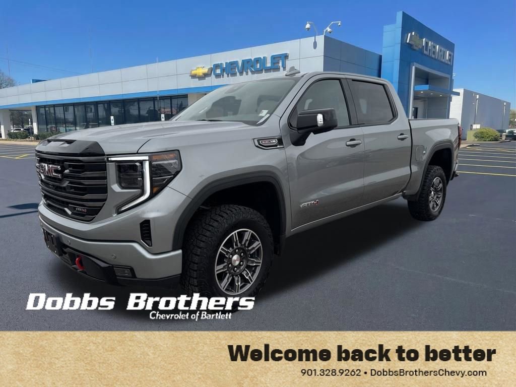 Used 2025 GMC Sierra 1500 AT4 image 3