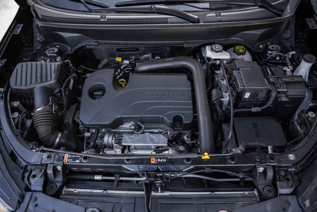 Used 2023 Chevrolet Equinox LT image 26